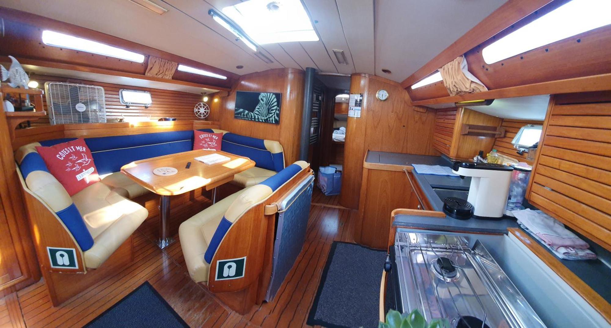 Coriandre 2 - Dormir Sur Un Grand Voilier 9 Personnes By Nuits Au Port La Rochelle  Eksteriør billede